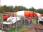 Die erste Ladung Beton kommt