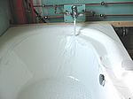 "Du, die Wanne ist voll..."