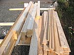 Aus diesem Haufen Holz wird mal unser Balkon werden... :-)