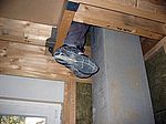 Die Kamindurchführung zum Spitzboden ist ziemlich großzügig... :-)
