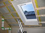 Auch das Küchenfenster ist fertig beplankt...
