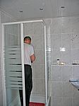 Nach der Duschkabine fehlt nur noch die Brausestange...