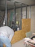 Die erste Wand kann beplankt werden...
