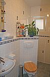 Das WC bei uns im EG ist fix und fertig eingerichtet!